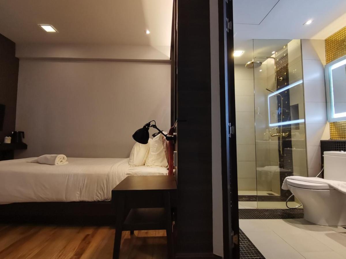 Holatel Hotel Phitsanulok Eksteriør billede